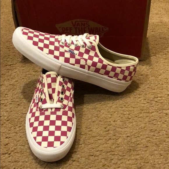 vans authentic lo pro checkerboard
